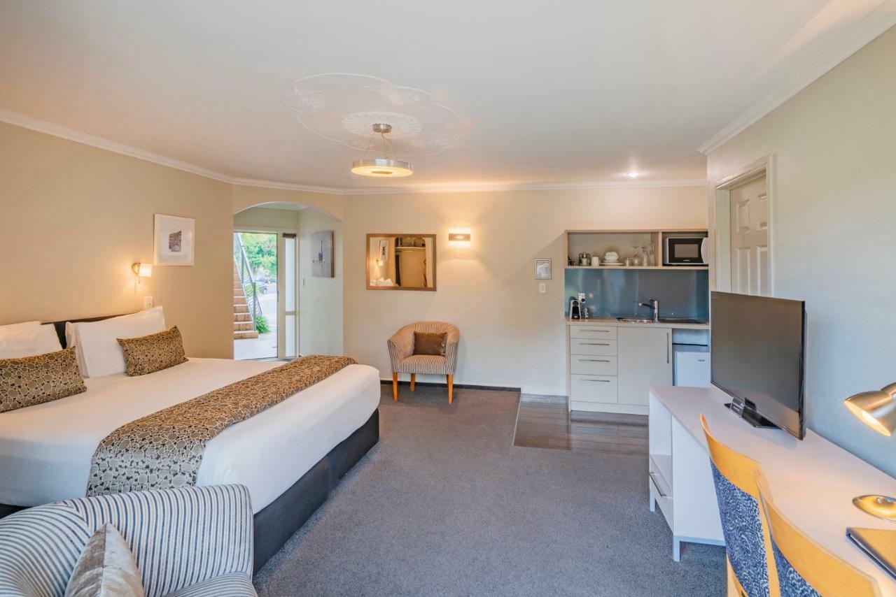 Silver Fern Rotorua Suites & Spa Luaran gambar A typical studio apartment